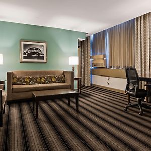 Two-Bedroom Suite One King Two Double Beds Sofa Bed Non-Smoking